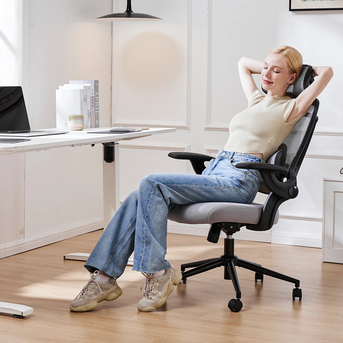 JHK Ergonomic Mesh Office Chair With Lumbar Support And Tilt